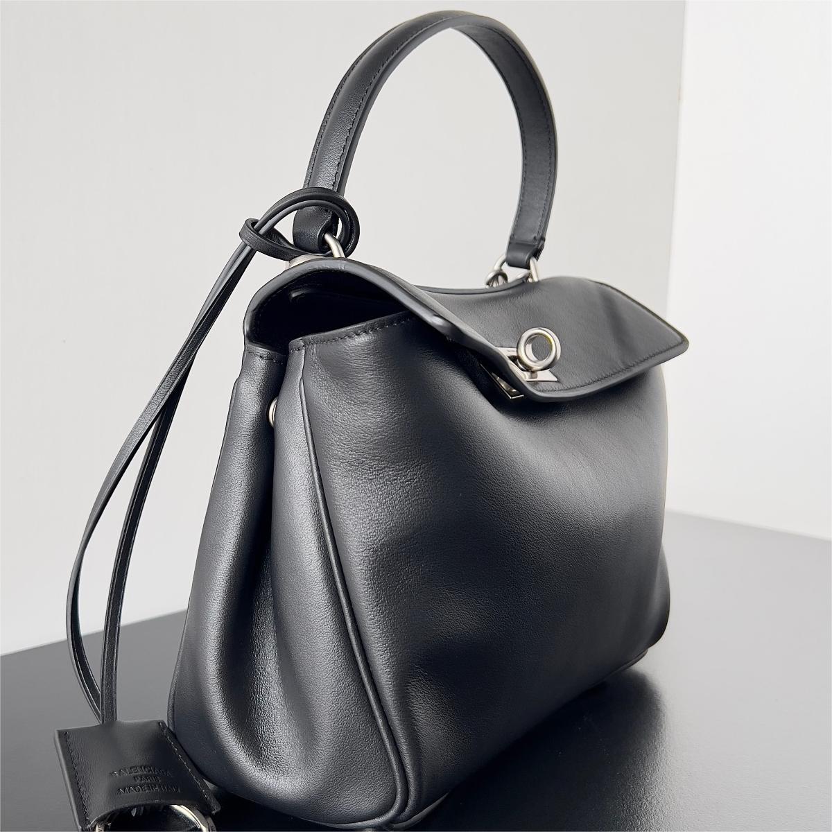 BALENCIAGA BA8002 LADY'S BAG