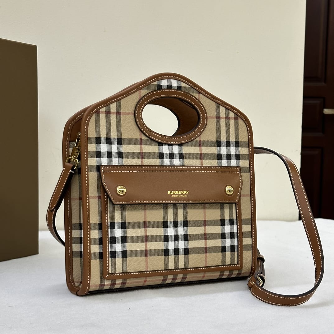 BURBERRY BB9002 LADY'S BAG