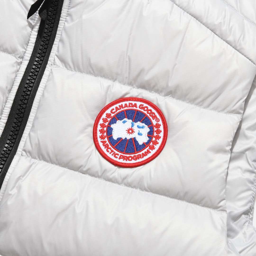 CANADA GOOSE CEC524041 AUTUMN AND WINTER DOWN JACKET