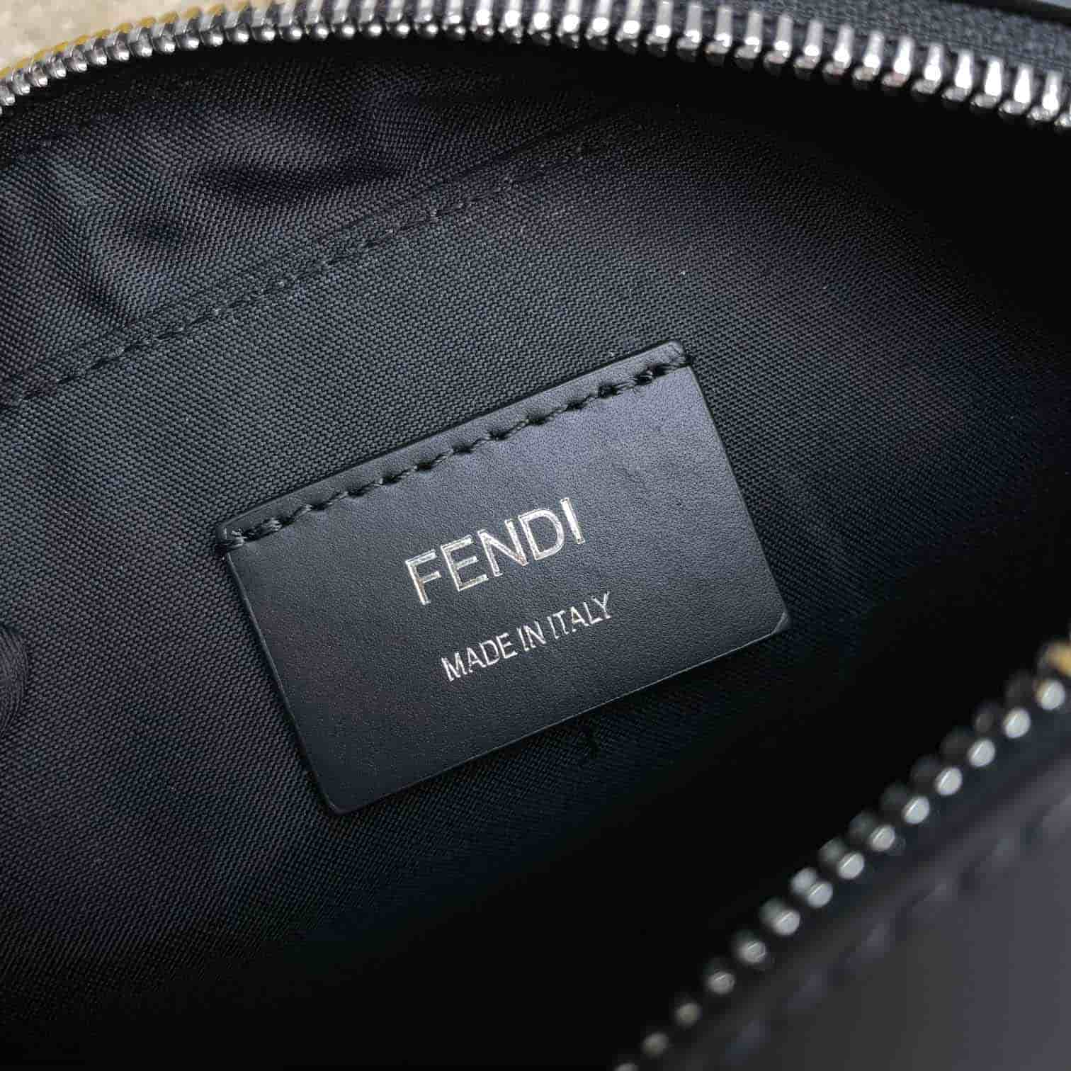 FENDI FI7M0357 FANNY PACK