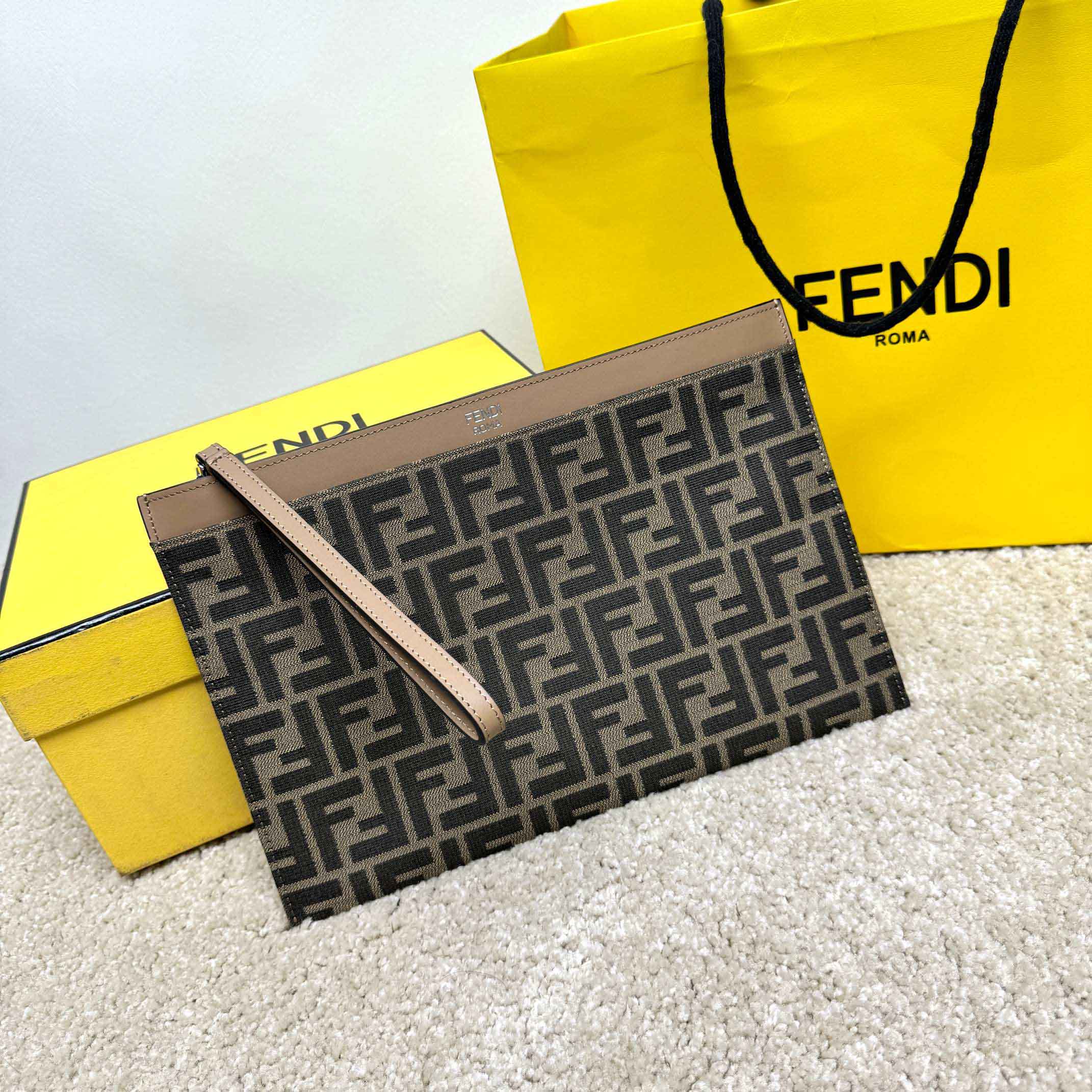 FENDI FI7N134 LADY'S BAG WALLET