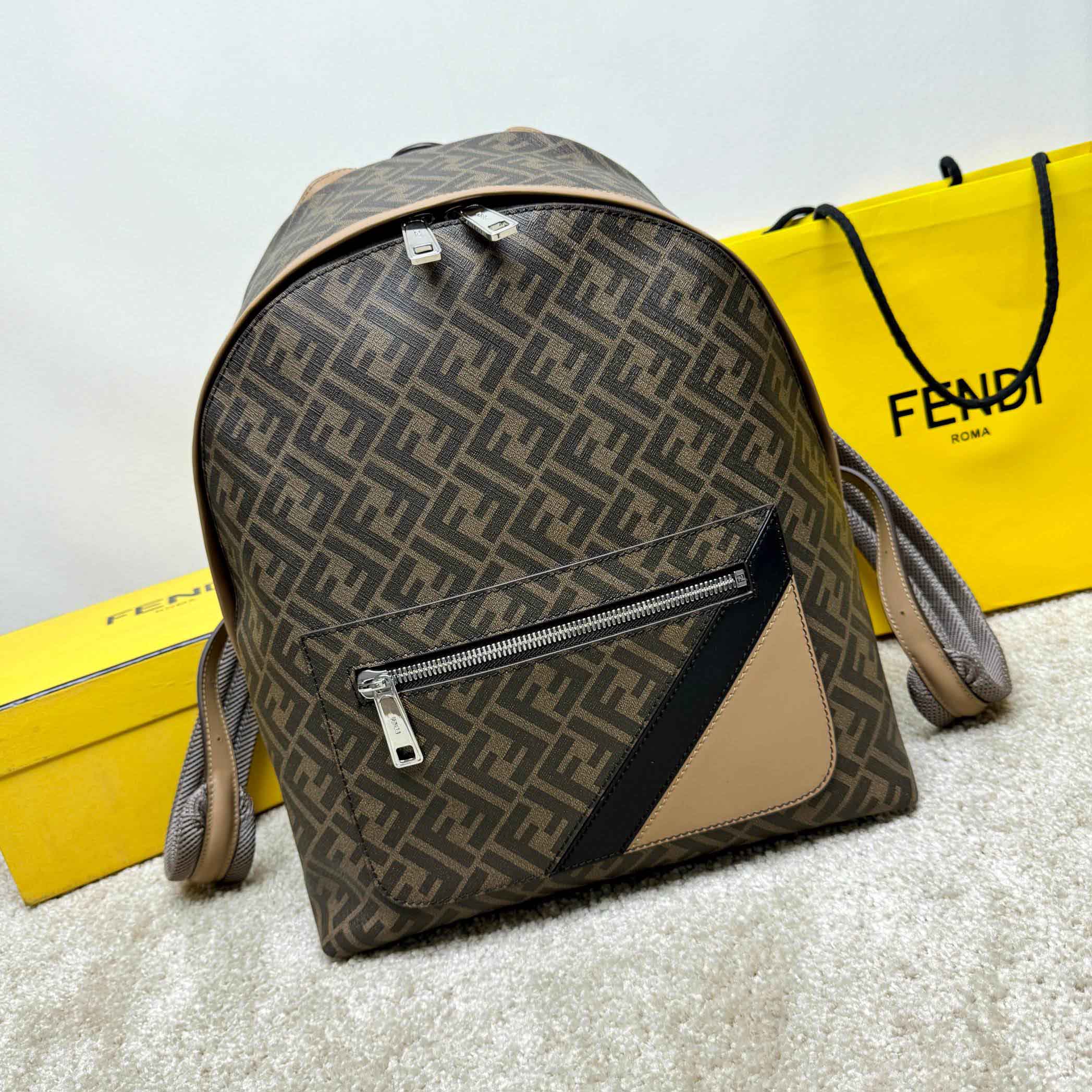 FENDI FI7VZ077 BACKPACK