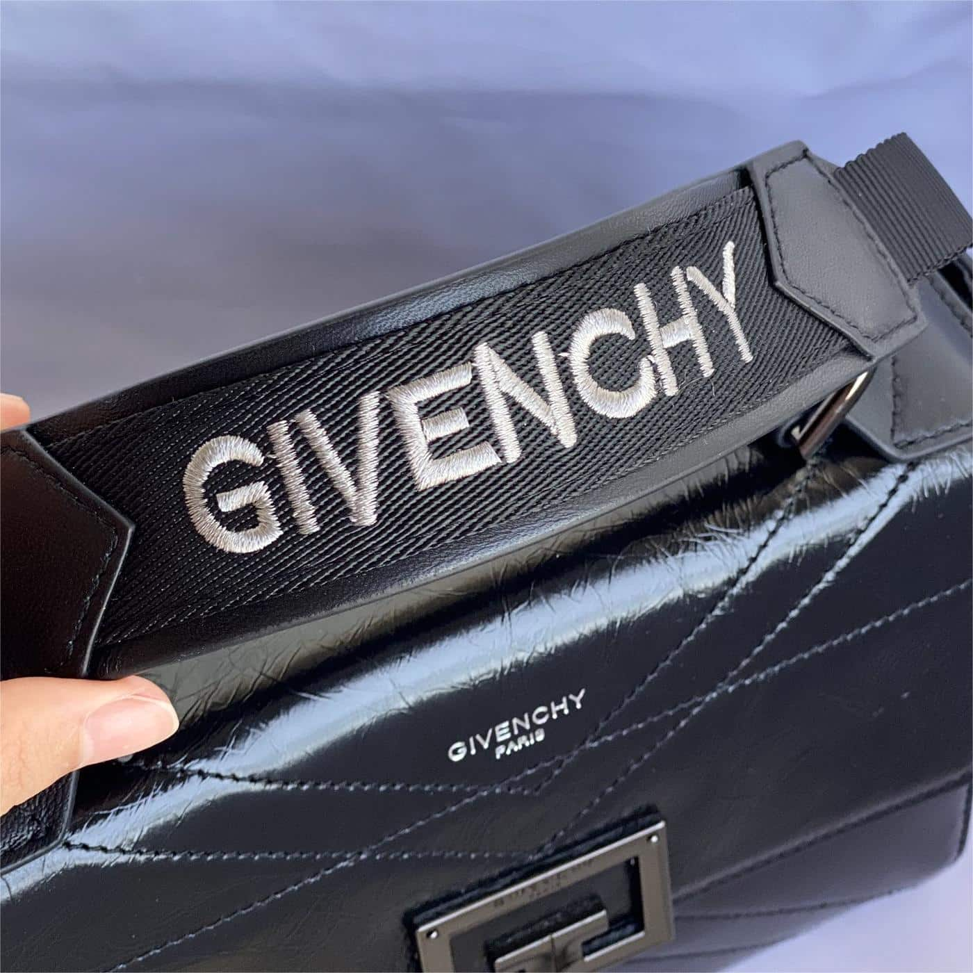 GIVENCHY GY6006 LADY'S BAG