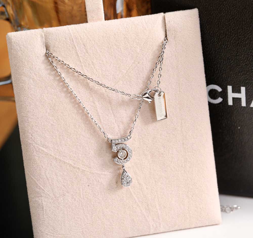 CHANEL APJ4004 NECKLACE ARTIFICIAL DIAMOND LADY'S JEWELRY