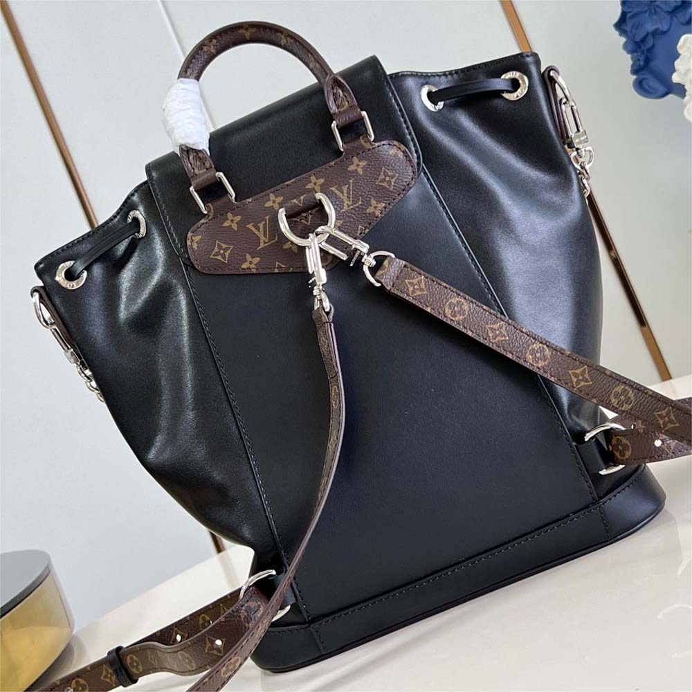 LOUIS VUITTON M13916 LADY'S BAG