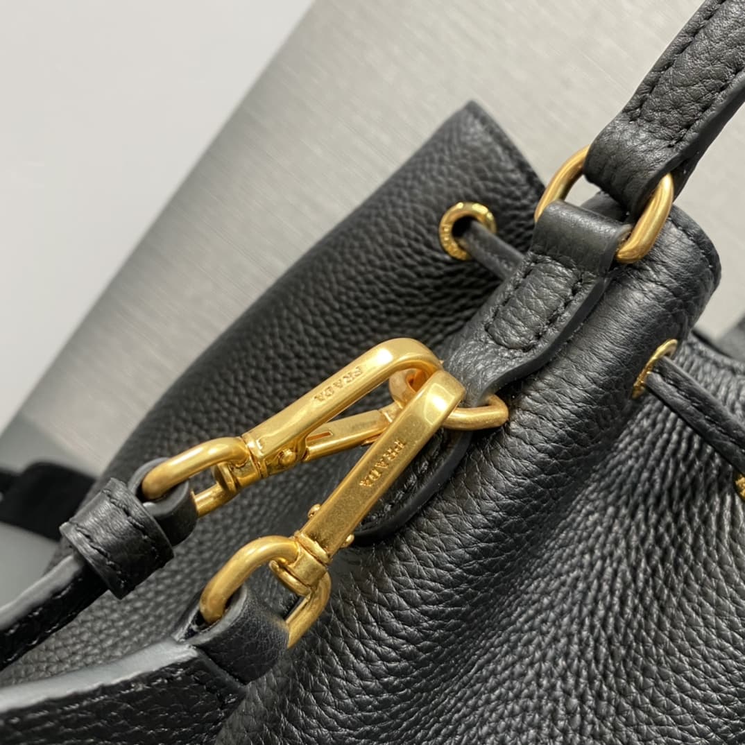 PRADA PA1BE018 LADY'S BAG